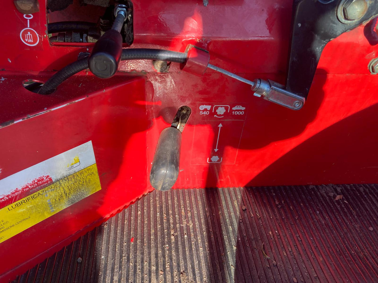 Secondhand Caron AR190 Tractor Transporter - SOLD