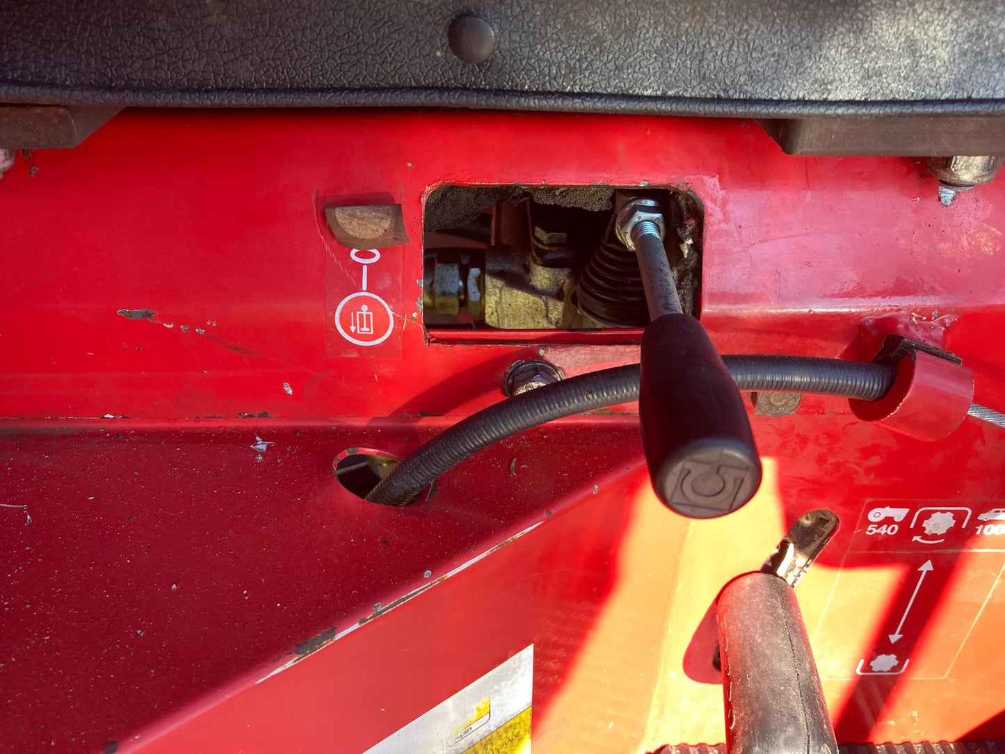 Secondhand Caron AR190 Tractor Transporter - SOLD