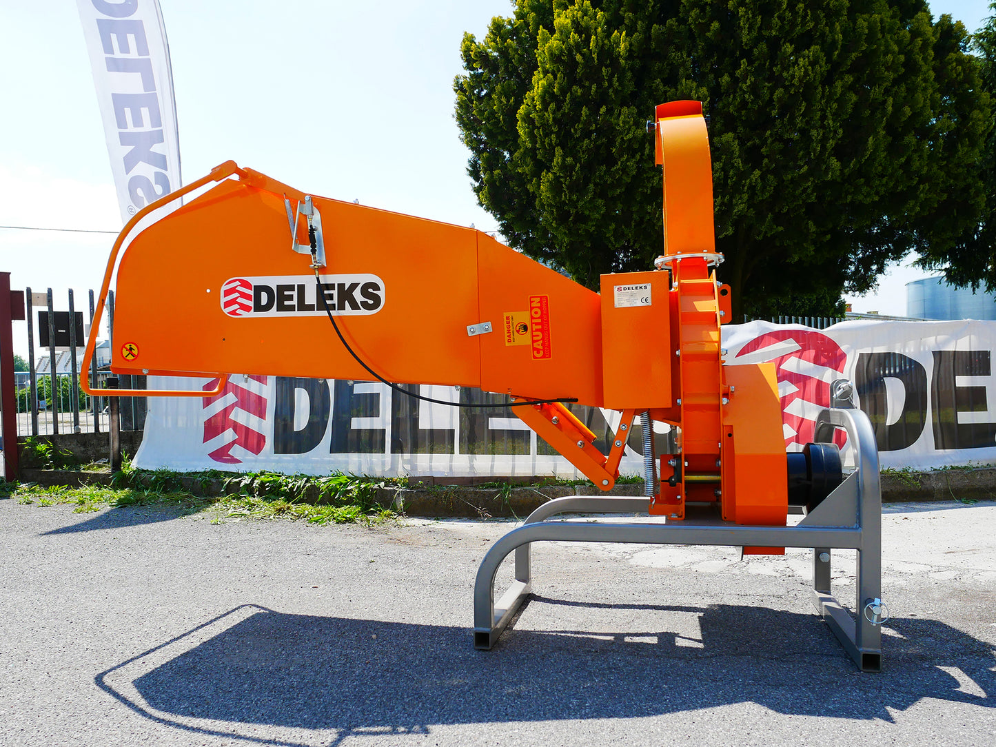 Deleks DK-1200 Wood Chipper, PTO-Driven