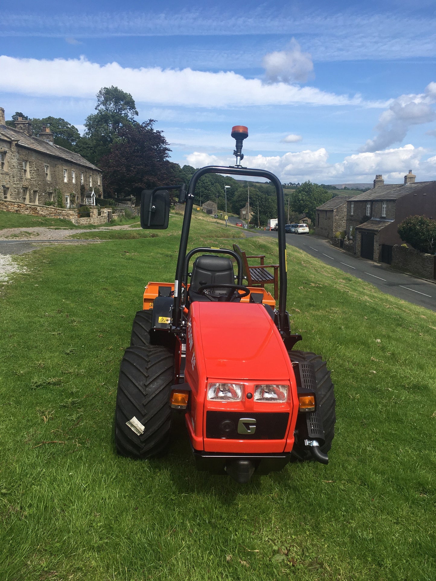 Goldoni E20 Quad Tractor