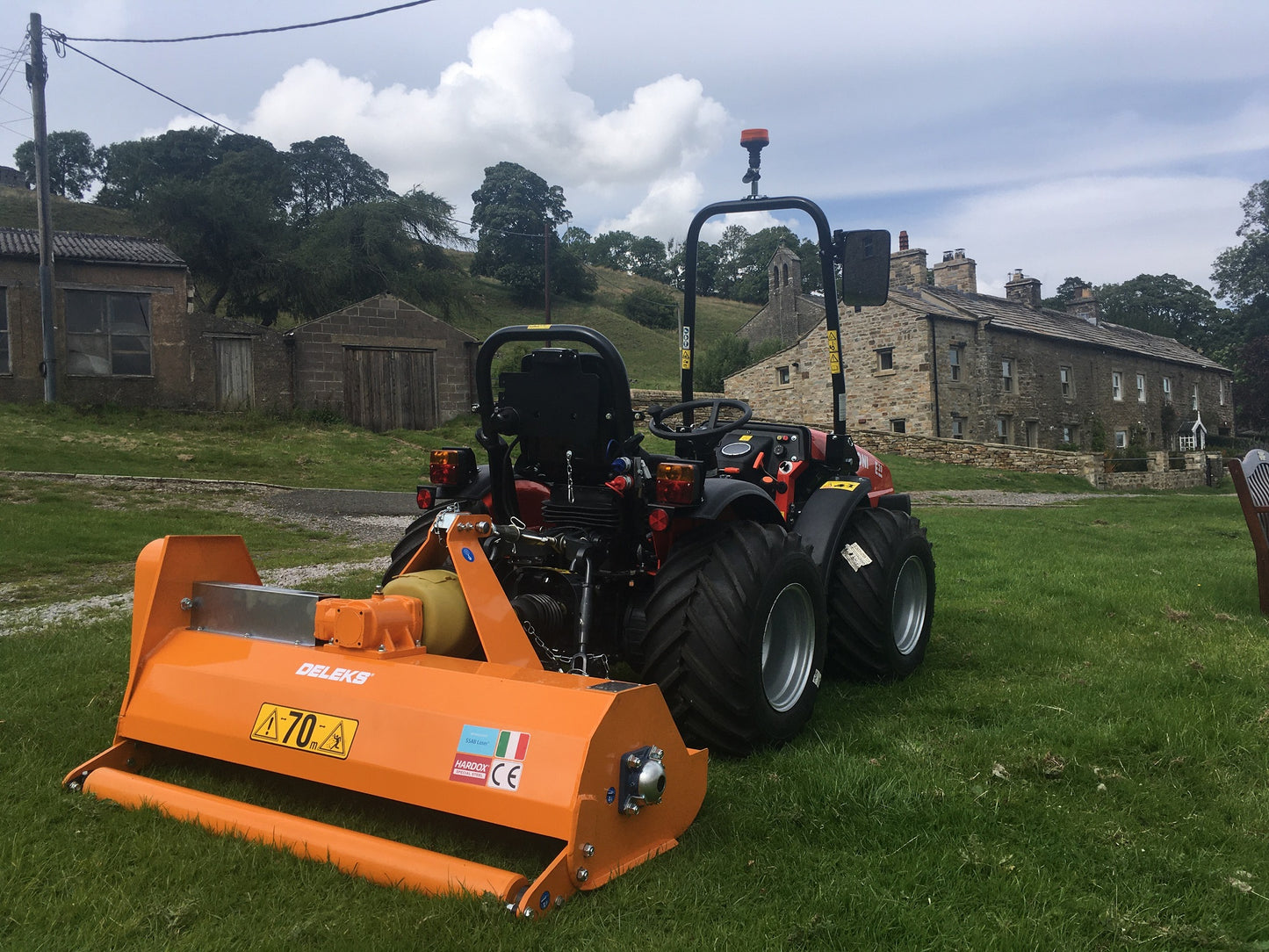 Goldoni E20 Quad Tractor