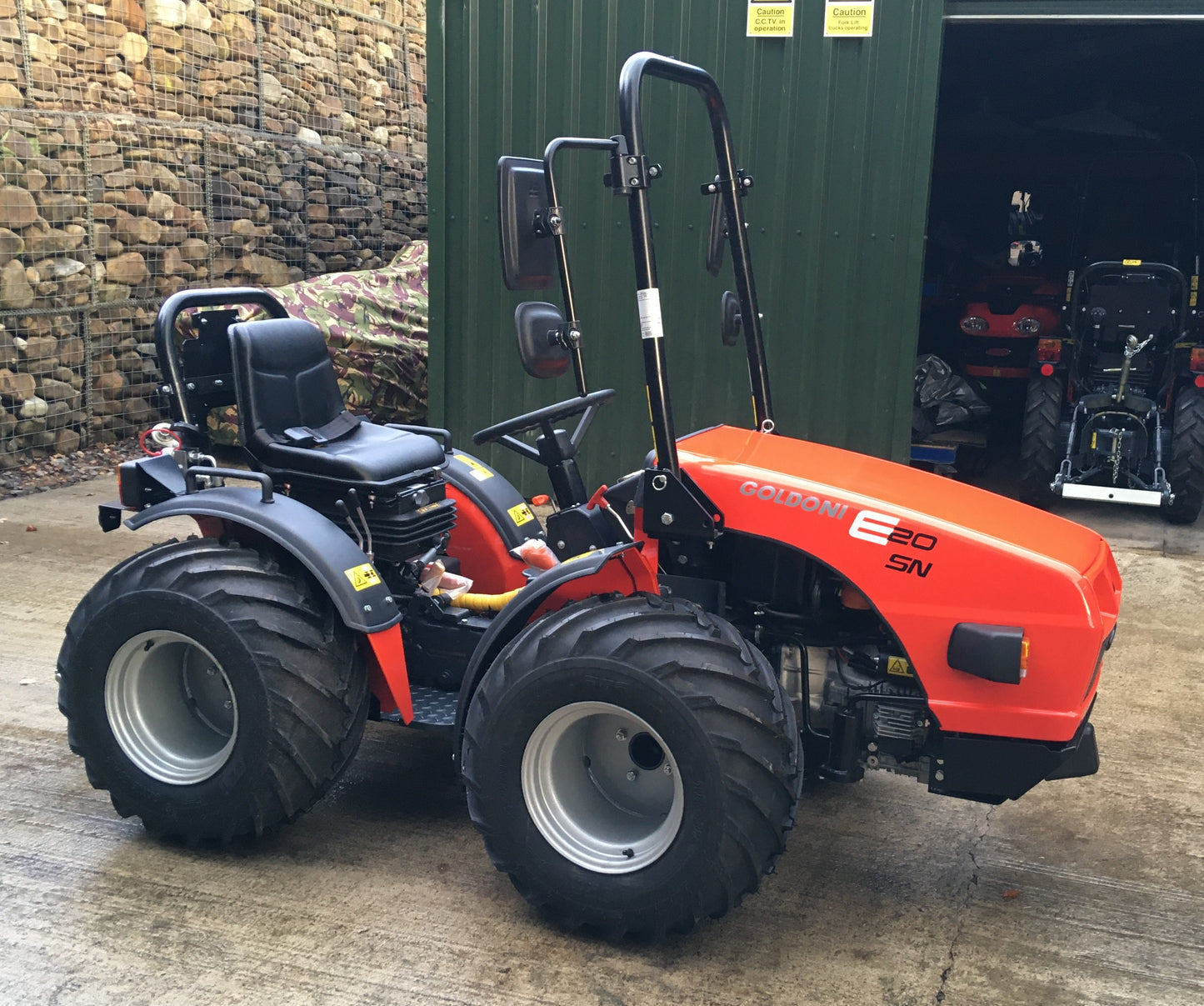 Goldoni E20 Quad Tractor