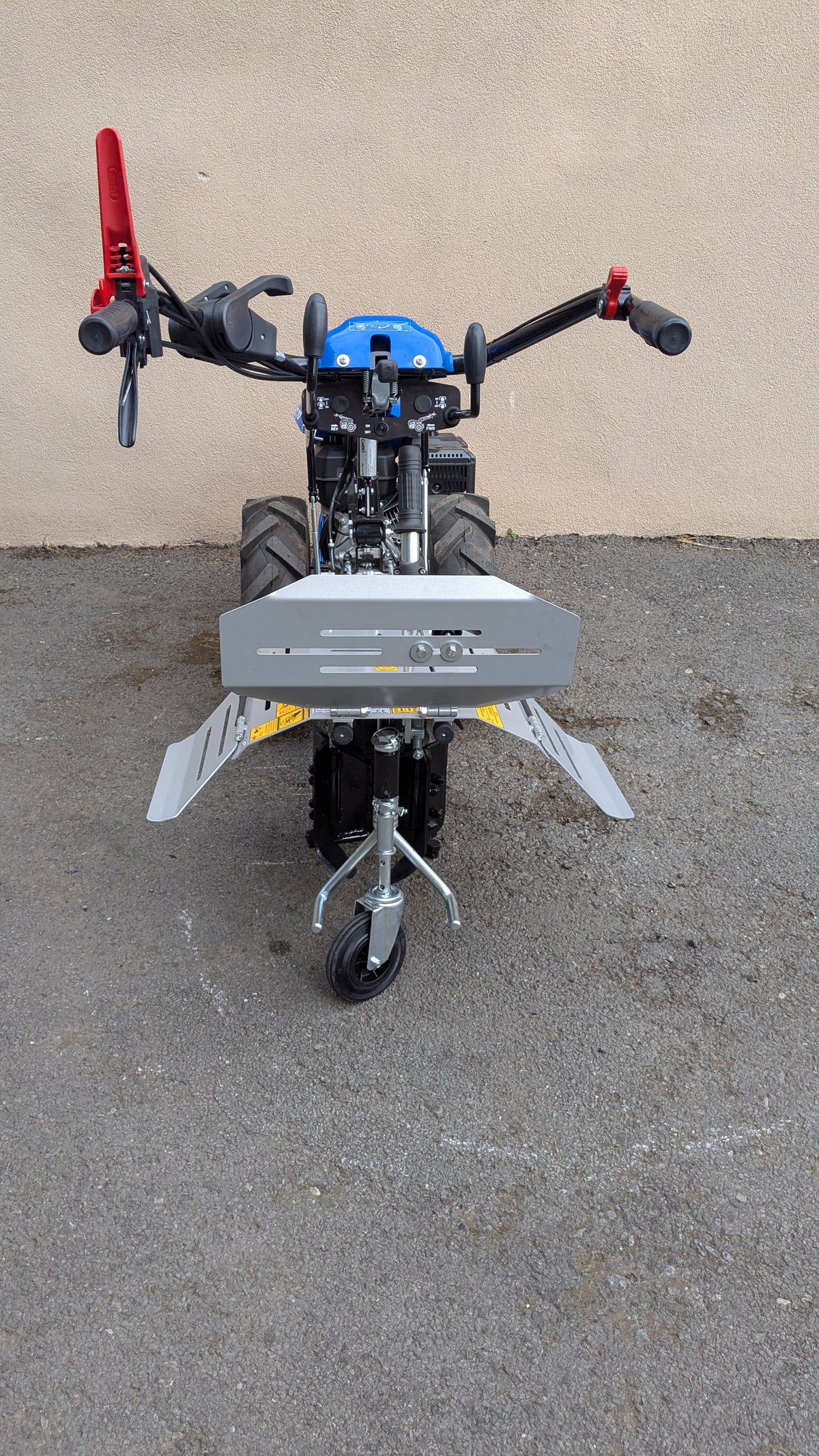 Blitz 70 with Bio-directional Rotary Plough